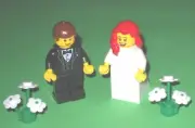 NEW LEGO WEDDING RED HAIR BRIDE AND BROWN HAIR GROOM, BLACK TUX AND BOW TIE