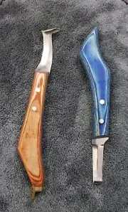 Farrier Hoof Knife Blue Handle with Brass Horseshoeing Topper – Right Handed