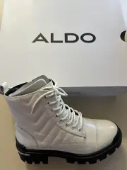 ALDO Quily Chunky Lace Up Combat Leather boots Off White Size 6.5 US NEW