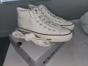 Converse Chuck Taylor All-Star CTASPRO Egret/Red/Clematis B Size 7.5 UK/US Men