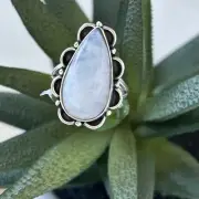 Moonstone Gemstone 925 Sterling Silver Hallmark Handmade Ring Size 7.5