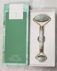 NEW SHERRIE MATTHEW'S ACUPUNCTURE JADE ROLLER