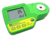 Milwaukee MA887 Digital Salinity Refractometer with Temperature Compensation