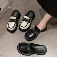 在飛比找ETMall東森購物網優惠-Taroko 簡約金扣黑白粗跟穆勒鞋(2色可選)
