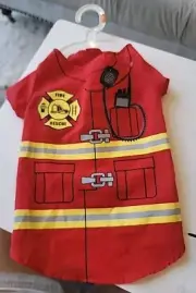 Dog Pet Apparel Fireman Firefighter Halloween Grreat Choice Costume Medium NWT