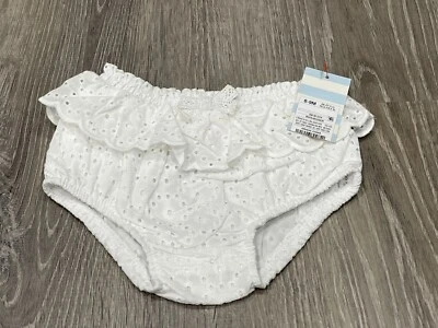 New Cat & Jack White Bottoms Cute 6-9 Months Girls J12