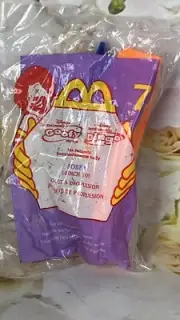 McDonald’s Happy Meal Toy An Extremely Goofy Movie Launch Toy Bobby #7 2000 NEW