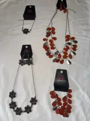 4 Piece Paparazzi Jewelry Set (K)