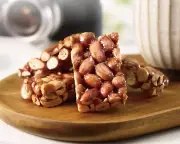 Guaxiang Taiwan Peanut Brittle 5 - Pack Share Origin : Taiwan