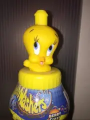 TWEETY BIRD Looney Tunes 2000 BELLY WASHER 12OZ DRINKING BOTTLE bellywasher