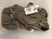 Thule RAIL 8L Hydration Pack Backpack Elite Hydrapak 2.5L DSLR Camera Super73 73