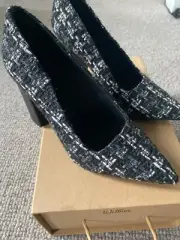 Wittner ‘Webster’- women’s Boucle heels
