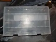 Bass Pro Shops Clear Tackle Box/Organizer 2370019 W/ 18 Separators