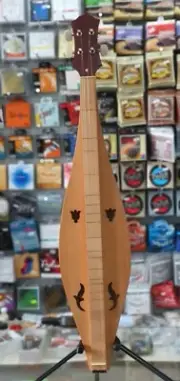 4 strings Appalachian Dulcimer, Mountain Dulcimer, Hora, Romania + soft case