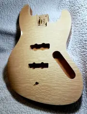 Killer, USA double bound,Roasted,Alder J-bass body with a Natural 5A Maple top