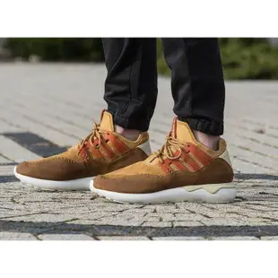 ADIDAS ORIGINALS TUBULAR MOC RUNNER FOX RED B24689