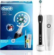 Oral-B Pro 2000 Black Electric Toothbrush + Travel Case.AU