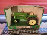 Ertl Oliver 1655 NF 1/16 Diecast Farm Tractor Replica Collectible