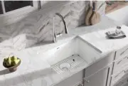 New Elkay Quartz Classic White 24-5/8" x 18-1/2" x 9-1/2", Undermount Sink Kit