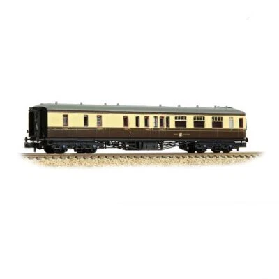 Graham Farish 374-511A GWR Hawksworth Brake 3rd Corridor GWR Chocolate & Cream N