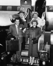 LUCILLE BALL, DESI ARNAZ, VIVIAN VANCE & WILLIAM FRAWLEY - 8X10 PHOTO (WW183)