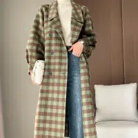 在飛比找momo購物網優惠-【巴黎精品】毛呢大衣羊毛外套(拼色格子長版繫帶女外套v1al