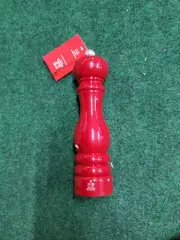 Paris u'Select 9-inch Pepper Mill, Passion Red (41236) PEUGEOT France
