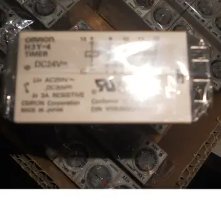 OMRON 小型計時器 H3Y-4 TIMER DC24V STP7-4 (d1)