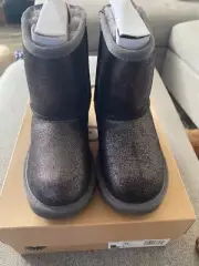 NIB Kids UGG Size 11 Classic II Metallic Sparkle Boot Black