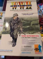 Dragon WWII German Soldier Gerhard brand new excellent condition!