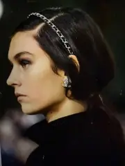 CHANEL 22S CLASSIC BLACK LEATHER GOLD CHAIN HEADBAND CC LOGO BOX