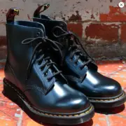Dr. Martens 1460 Pascal Metallic Leather Boot Chroma Blue MSRP$195 Rare & Unique