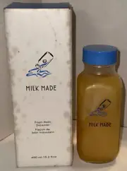 New Avon Milk Made Foam Bath Decanter Glass Bottle 15.2 oz Old Stock Rare