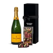 Veuve with Turkish Delight Bar