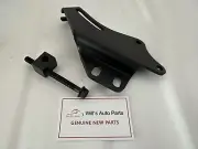 GENUINE BRAND NEW GENERATOR BRACKET KIA SPORTAGE 2006-2008 2.0L PETROL