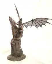 New Large Metal Mesh Winged Cliff Dragon Sculpture 15.5" x 12.25" x 5.5" - NWT