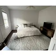 Cedar Street Retreat - Unit D