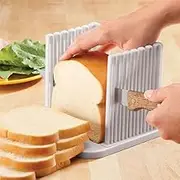 Adjustable Toast Slicer/ Cutting Guide for Homemade Bread, Plastic Bread Slicer Loaf for Slicing Bread Foldable Kitchen Baking Tools (White)