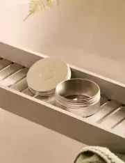 The Body Shop Shampoo & Soap Bar Travel Case