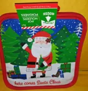 Here Comes Santa Claus 2 pc Christmas Themed Pot Holders