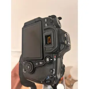 Canon 70d，caonn eos 70d 單眼數位相機，含18-55 & 50 變焦鏡頭，外觀新