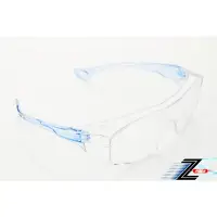 在飛比找Yahoo奇摩購物中心優惠-【Z-POLS】防霧升級Z067 可包覆眼鏡於內設計 全透明