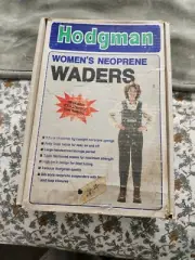 Hodgman Brighton Neoprene Waders Womans SQ or Medium. NEW In Box