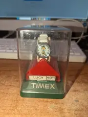 1970s Timex Self Winding Peanuts Gang LUCY Wristwatch NM w/ Case WORKS!