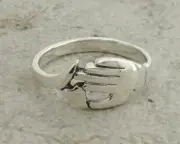 UNIQUE .925 STERLING SILVER HAND and HEART RING size 8 style# r1807