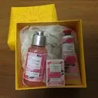 L'occitane pivoine flora peony gel eau de toilette and hand cream miniature