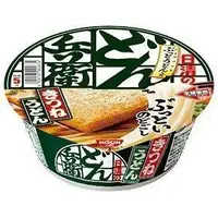 在飛比找蝦皮購物優惠-+爆買日本+ 日清 咚兵衛 豆皮烏龍麵 中碗95g 豆皮麵 