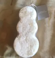 Pier 1 Snowflake Bath Confetti Flakes Vanilla Bean Snowman