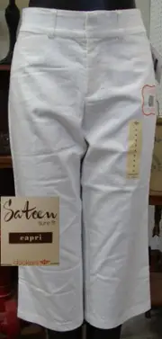 Dockers® Sateen Sure Fit Capri Pants-White-6-NWT