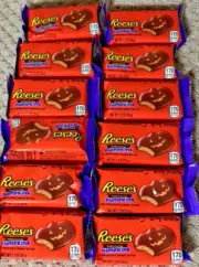 12 - REESE'S Milk Chocolate Peanut Butter Cup,Pumpkins, 1.2 oz.each